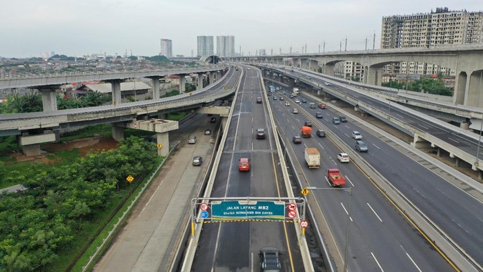 Jalan tol layang MBZ