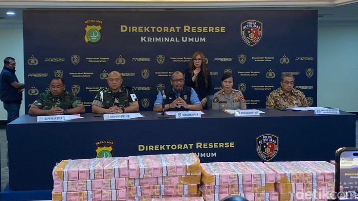 Pengungkapan Sindikat Uang Palsu di Jakarta Barat Libatkan Mobil Plat TNI, Kata Kapendam