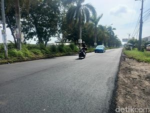 Jalan OPI Raya Jakabaring yang Rusak Parah Kini Mulus