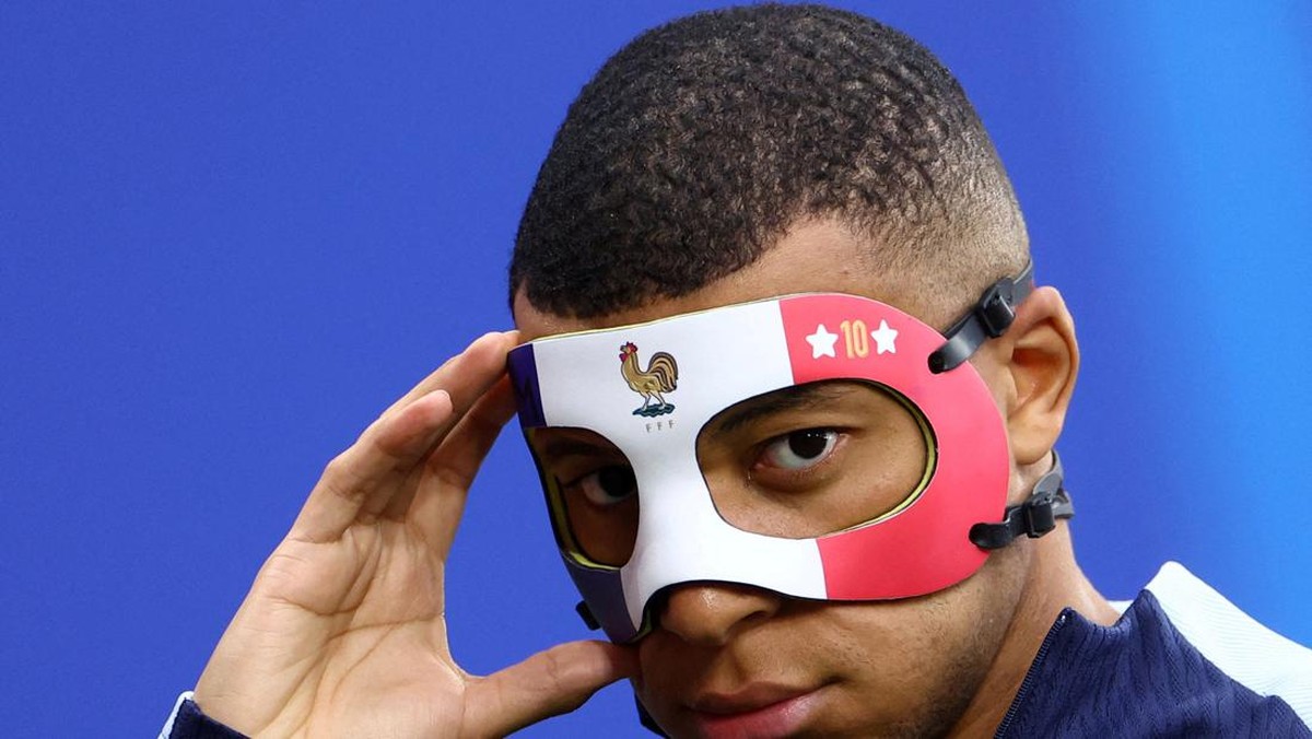 Kylian Mbappe dugem usai tak dipanggil Timnas Prancis. (Foto: REUTERS/Lisi Niesner)