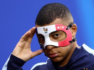 Tchouameni: Masalah Mbappe Terlalu Dibesar-besarkan!
