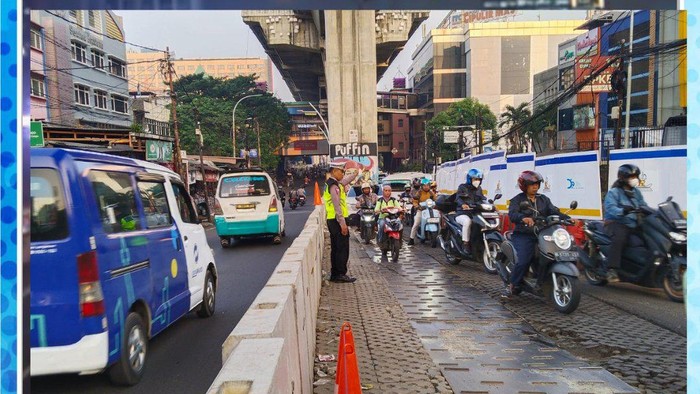 Lalu Lintas di Pasar Cipulir Macet Pagi Ini Imbas Proyek Galian