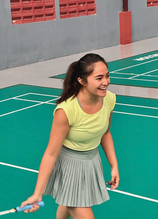 Sebelumnya Marshanda memang sempat membagikan proses perjalanan dietnya dari Juni 2023. Kala itu bobot tubuh Marshanda mencapai 76 kg. Namun dengan rutin dan konsisten menjalani program dietnya, pada Februari 2024 Marshanda mengaku sudah berhasil turun bb 9 kg. Foto: Instagram/@marshanda99