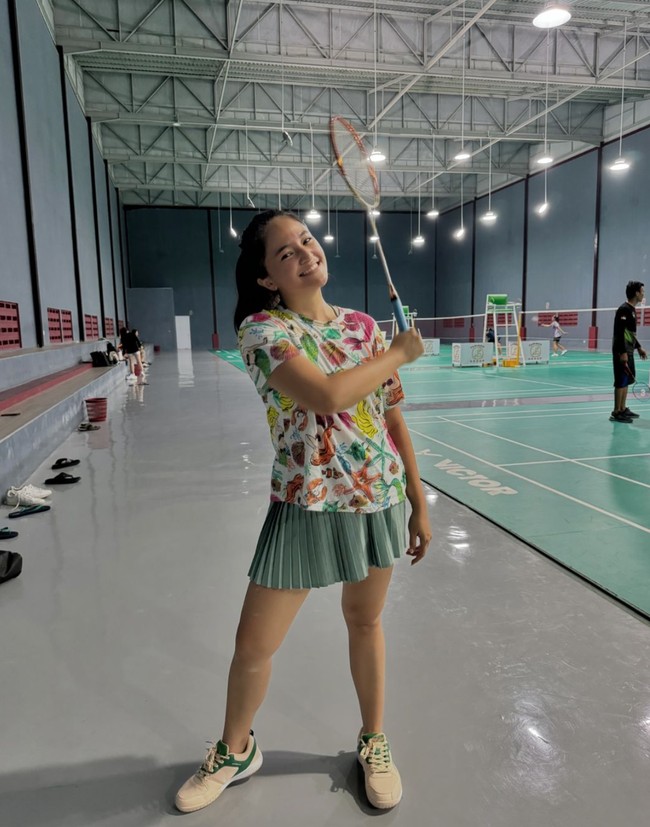 Marshanda tampaknya kini semakin rajin berolahraga. Melalui akun Instagram pribadinya wanita 34 tahun itu kerap membagikan momen-momen dirinya saat berolahraga ke akun Instagram. Foto: Instagram/@marshanda99