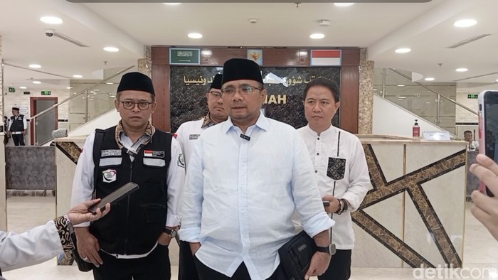 Menag Yaqut Cholil Qoumas di kantor Daker Madinah, Jumat (21/6/2024).