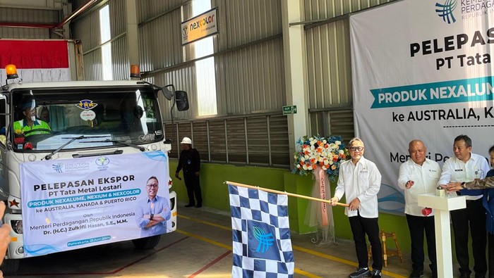 Mendag Zulkifli Hasan Lepas Ekspor Baja Lapis ke Australia-Kanada