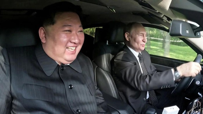 Interaksi Menggelitik: Saat Putin Menjadi Sopir Pribadi Kim Jong Un