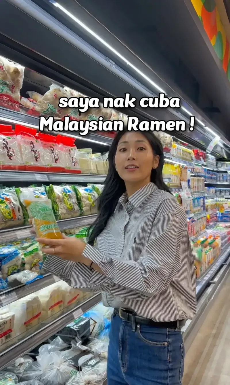 Ngakak! Wanita Jepang Salah Kira Cendol sebagai Ramen