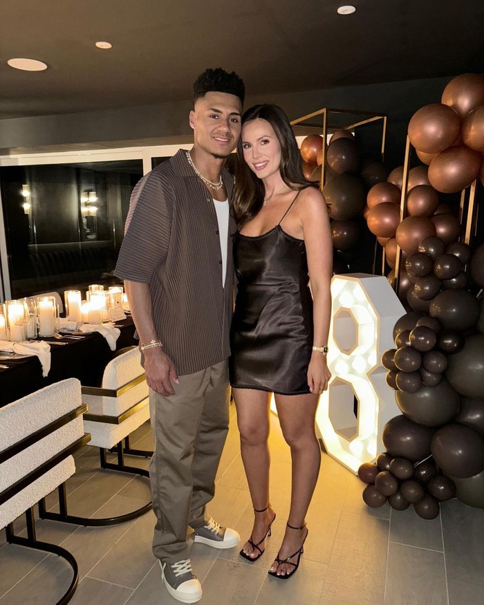 Ollie Watkins dan Ellie Anderson