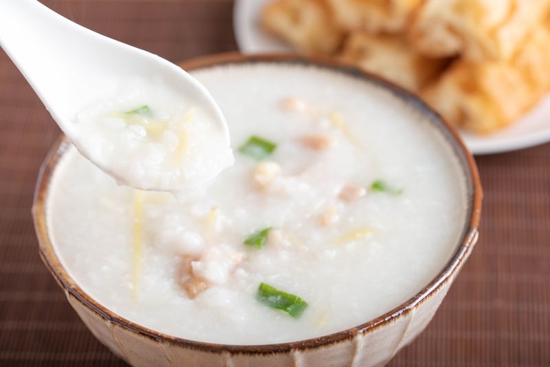 Selain Enak, Ini 5 Manfaat Sehat Sarapan Bubur di Pagi Hari