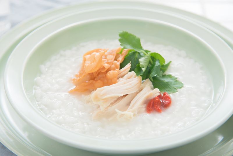 Selain Enak, Ini 5 Manfaat Sehat Sarapan Bubur di Pagi Hari