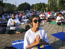 Kedubes India Rayakan Hari Yoga Internasional di Kemenpora