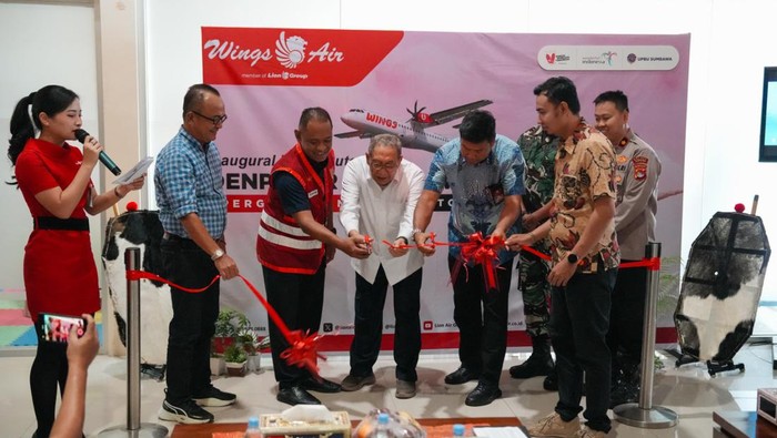 Seremoni Rute Baru Wings Air Sumbawa-Bali