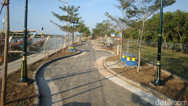 Taman Muara Mundu Kabupaten Cirebon.