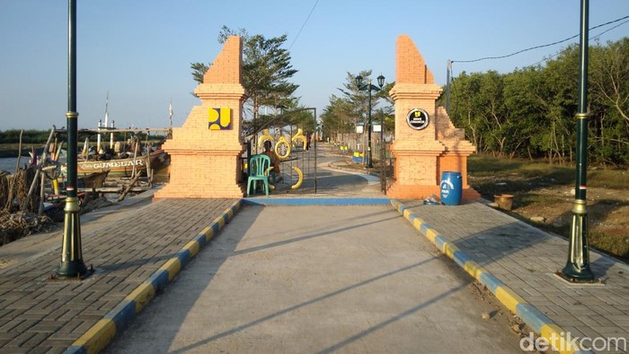 Taman Muara Mundu Kabupaten Cirebon.
