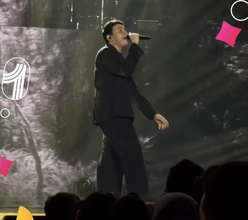 Penampilan Tulus  Alli Bank Fest 2024
