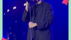 Tulus Bikin Karaoke Massal di Allo Bank Fest 2024