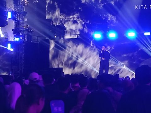 Tulus di Allo Bank Festival 2024