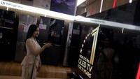 TV LG OLED C4 bakal menjadi primadona di ajang tahunan Pekan Raya Jakarta (Jakarta Fair) 2024. Seperti apa penampakannya? Kita intip saja yuks...
