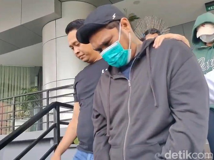 Virgoun usai jalani tes kesehatan.