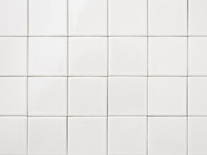 Industri Keramik RI Dihantam Produk Impor China & India