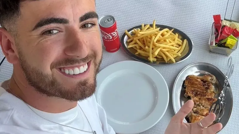 Demi Makan Peri-peri Chicken Murah, Pria Ini Rela Terbang ke Portugal