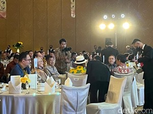 JK, Airlangga, dan Zulhas Hadiri HUT Ke-75 Theo Sambuaga
