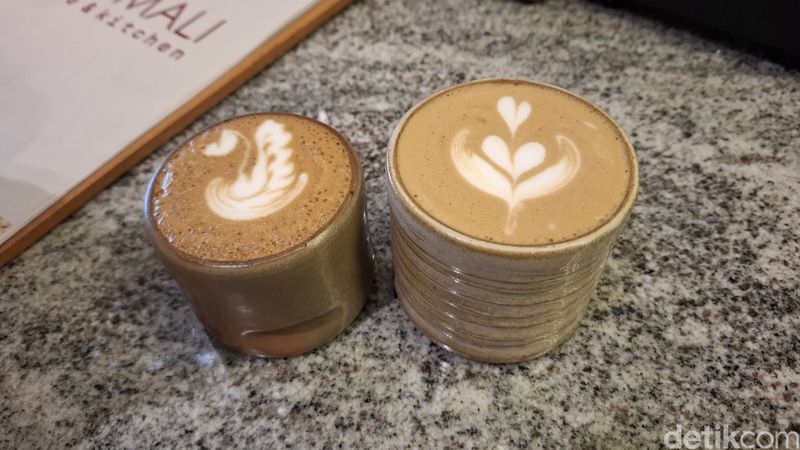 Penasaran Coba Magic Coffee? Begini Bedanya dengan Cappucino