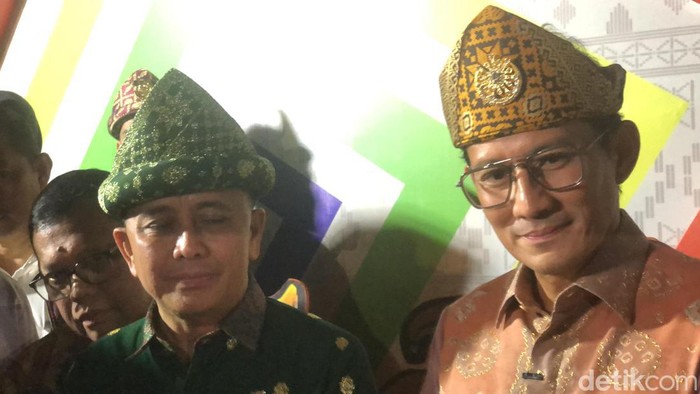 Menparekraf Sandiaga Uno bersama Pj Gubernur Sumsel Agus Fatoni