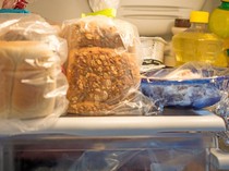 Kenapa Ya Roti Cepat Berjamur Jika Disimpan di Kulkas? Ini Jawabannya