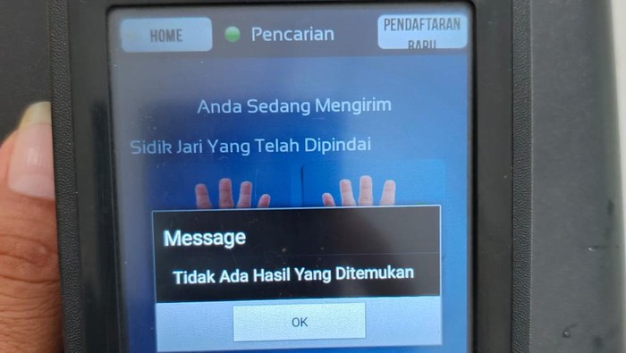 Mesin pemindai sidik jari Mambis yang tidak bisa mendeteksi sidik jari pria tabrakkan diri ke KA di Bojonegoro.