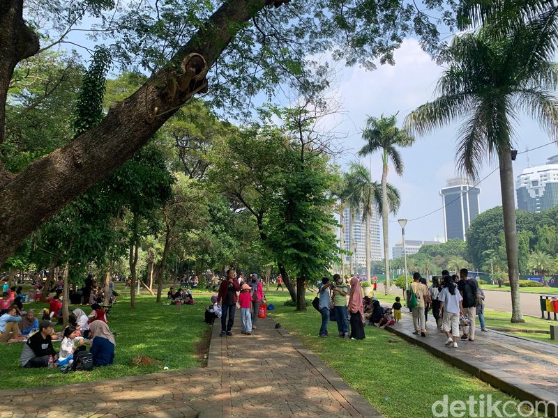 Monas di akhir pekan, Sabtu, 22 Juni 2024. (Mulia Budi/detikcom)