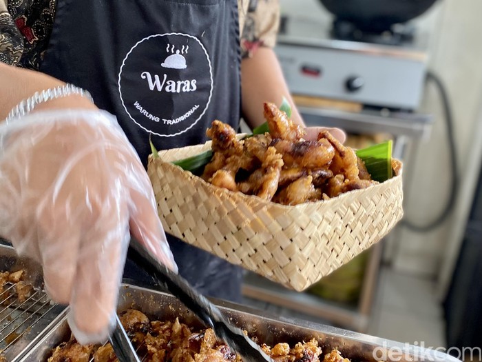 Manis Renyah Pisang Goreng Waras Yang Viral