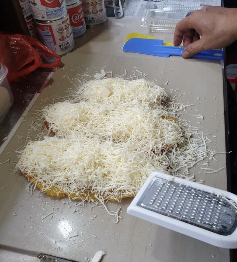 Pisang penyet keju cokelat