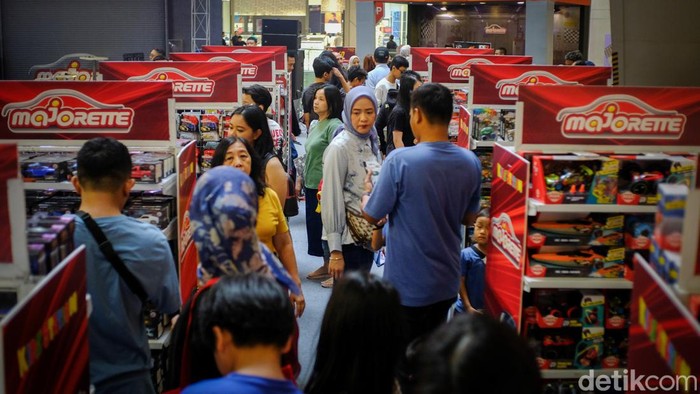 Seru-seruan Berburu Sambil Bermain Diecast di Mal Jakarta