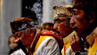 Perayaan Yadnya Kasada 2024 yang dilaksanakan masyarakat Suku Tengger berlangsung khidmat.