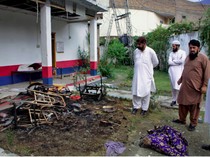 Dituduh Hina Al-Quran, Turis Tewas Dikeroyok Lalu Dibakar