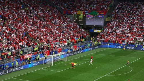 DORTMUND, GERMANY - JUNE 22: A general view as Bruno Fernandes of Portugal scores his teams third goal past Altay Bayindir of Turkiye during the UEFA EURO 2024 group stage match between Turkiye and Portugal at Football Stadium Dortmund on June 22, 2024 in Dortmund, Germany. (Photo by Kevin C. Cox/Getty Images)