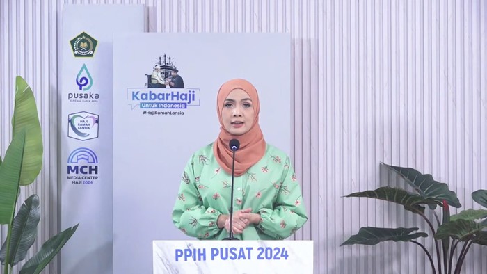 Anggota Media Center Haji (MCH) Kementerian Agama (Kemenag) Widi Dwinanda dalam konferensi pers haji yang disiarkan di YouTube Kemenag RI, Minggu (23/6/2024).