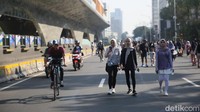 Akan tetapi, tetap waspada saat berolahraga karna banyak kendaraan yang berlalu lalang.