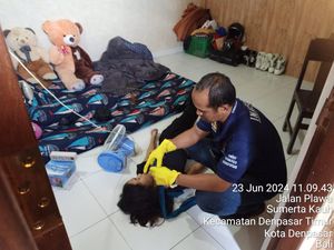 Sering Unggah Status Galau, Karyawati Salon Tewas Gantung Diri