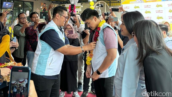 Kaesang Pangarep dan Hendy Setiono
