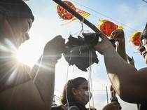 Kemeriahan Tradisi Membuat Seribu Bakcang di Tangerang