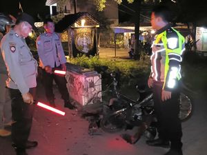 Diduga Balap Liar, Remaja Tulungagung Tewas Tabrak Pembatas Jembatan
