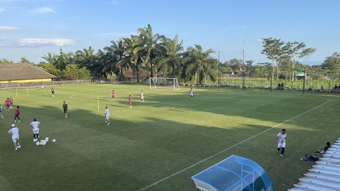 PSS Sleman saat menggelar latiha di musim 2023/2024 lalu.