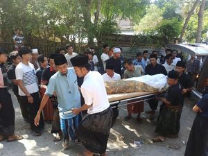 Cemburu Buta ke Pacar Bikin Remaja di Lombok Tengah Nekat Bakar Diri