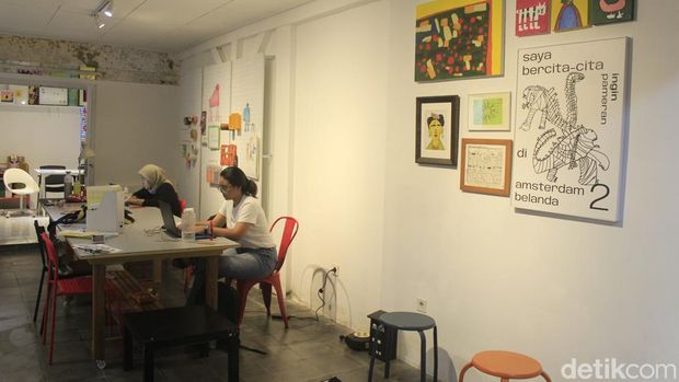 Studio Tab Space