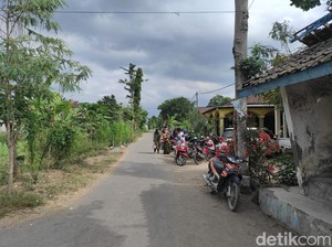 4 Warga Blitar Tewas Laka Tol Semarang Usai Hadiri Pernikahan di Lampung