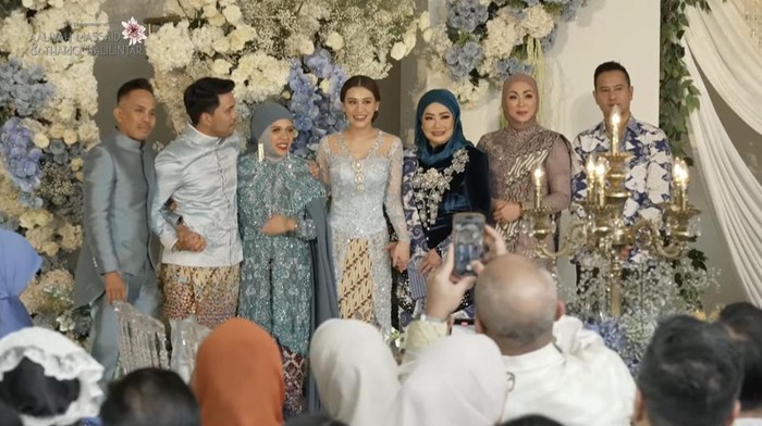 Thariq Halilintar dan Aaliyah Massaid lamaran.