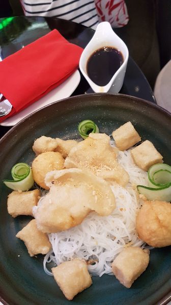 4 Restoran dengan Menu Rumahan di Plaza Indonesia yang Harganya Bikin Ketar-ketir